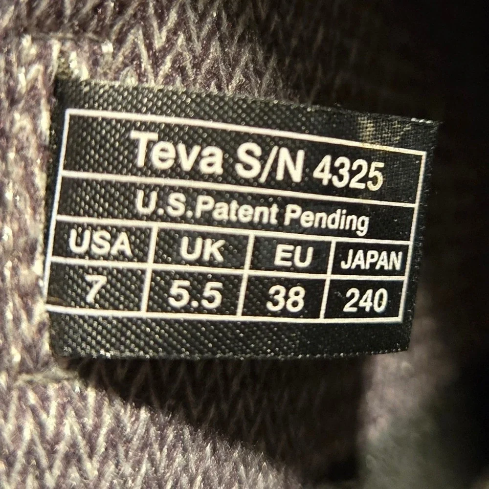 Teva Jade Cove Black Leather Tall Side‎ Zip Boots Women's Size 7
